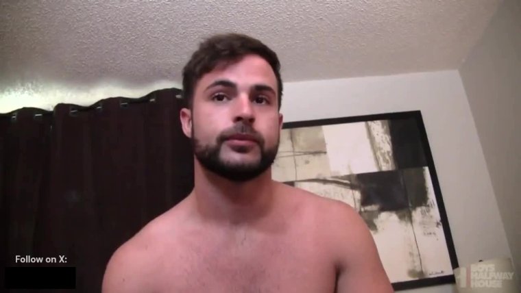 Hétero Voltou e prometeu não chorar no pau dessa vez