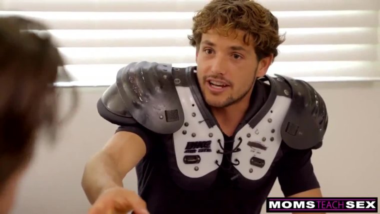 NERD Hétero foi trolado pelos Primos em retorno triunfal